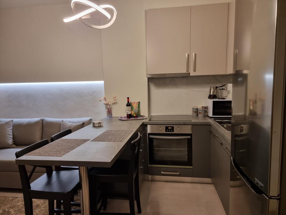 Iris Center Premium Θεσσαλονίκη