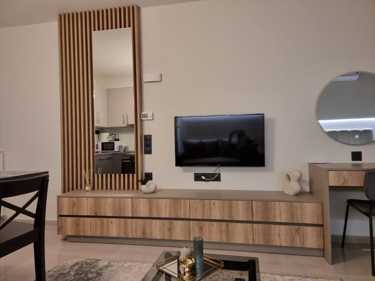 Iris Center Premium Διαμέρισμα *